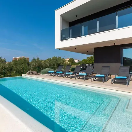 Casa Cormoran Vila *