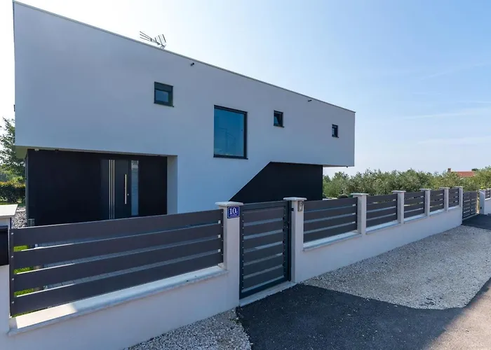 Casa Cormoran